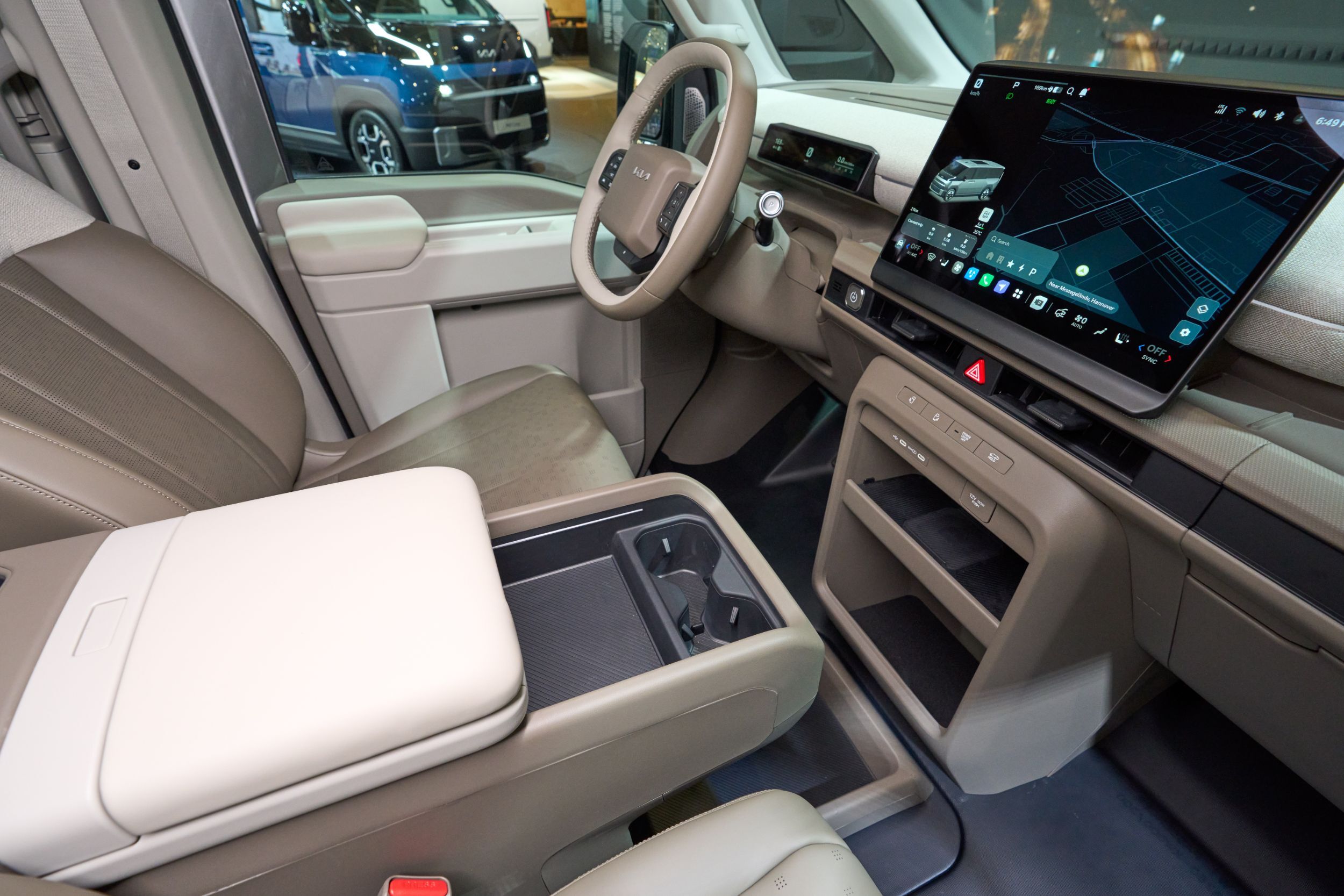 Kia PV7 Passenger - Live (23)