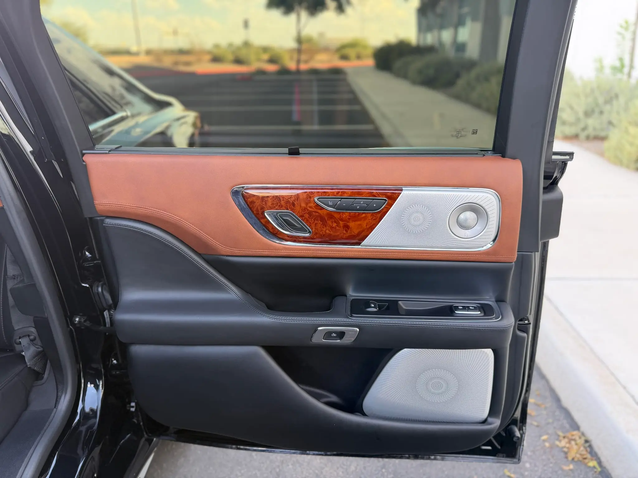 Lincoln Continental Coach Doors - 20