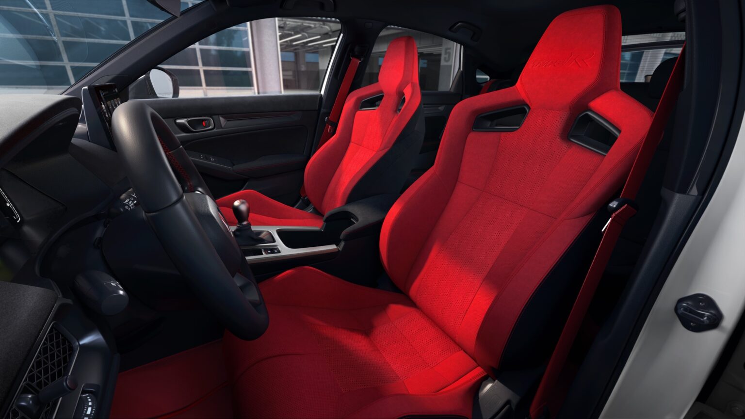 Красные спортивные кресла Honda Civic Type R 2027