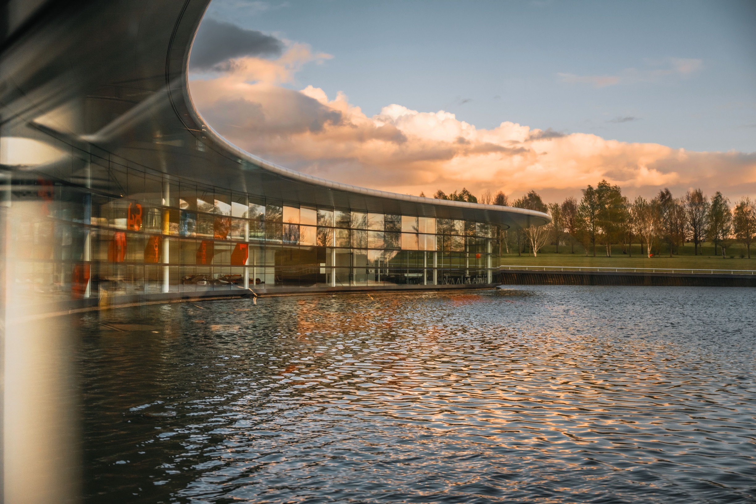 McLaren HQ Sep162611100001