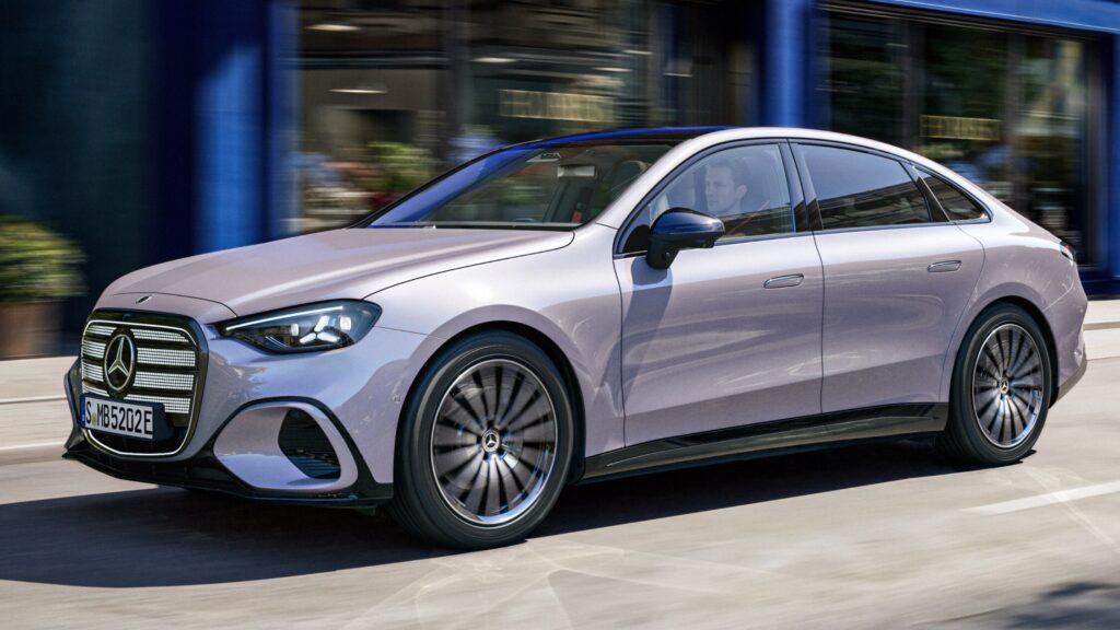  Has Mercedes&rsquo; New Entry-Level C 300 Electric Just Made The C 400 Redundant?