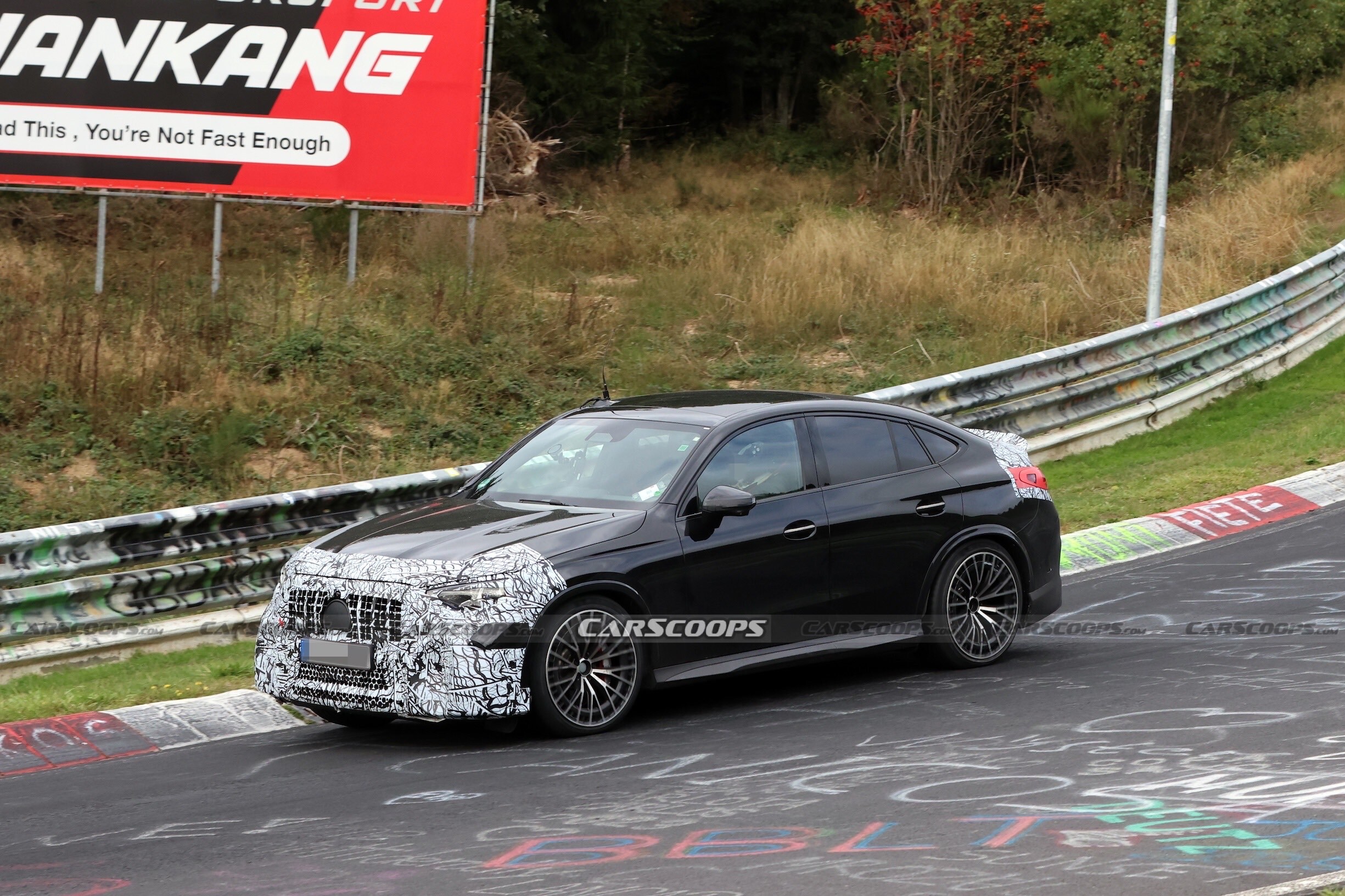 Mercedes-AMG GLC ICE spy shots Sep 1526 00004