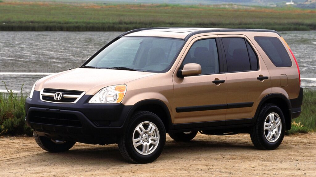  Former CR-V Owner Slapped With $815 Bill For SUV He Sold 15 Years Ago