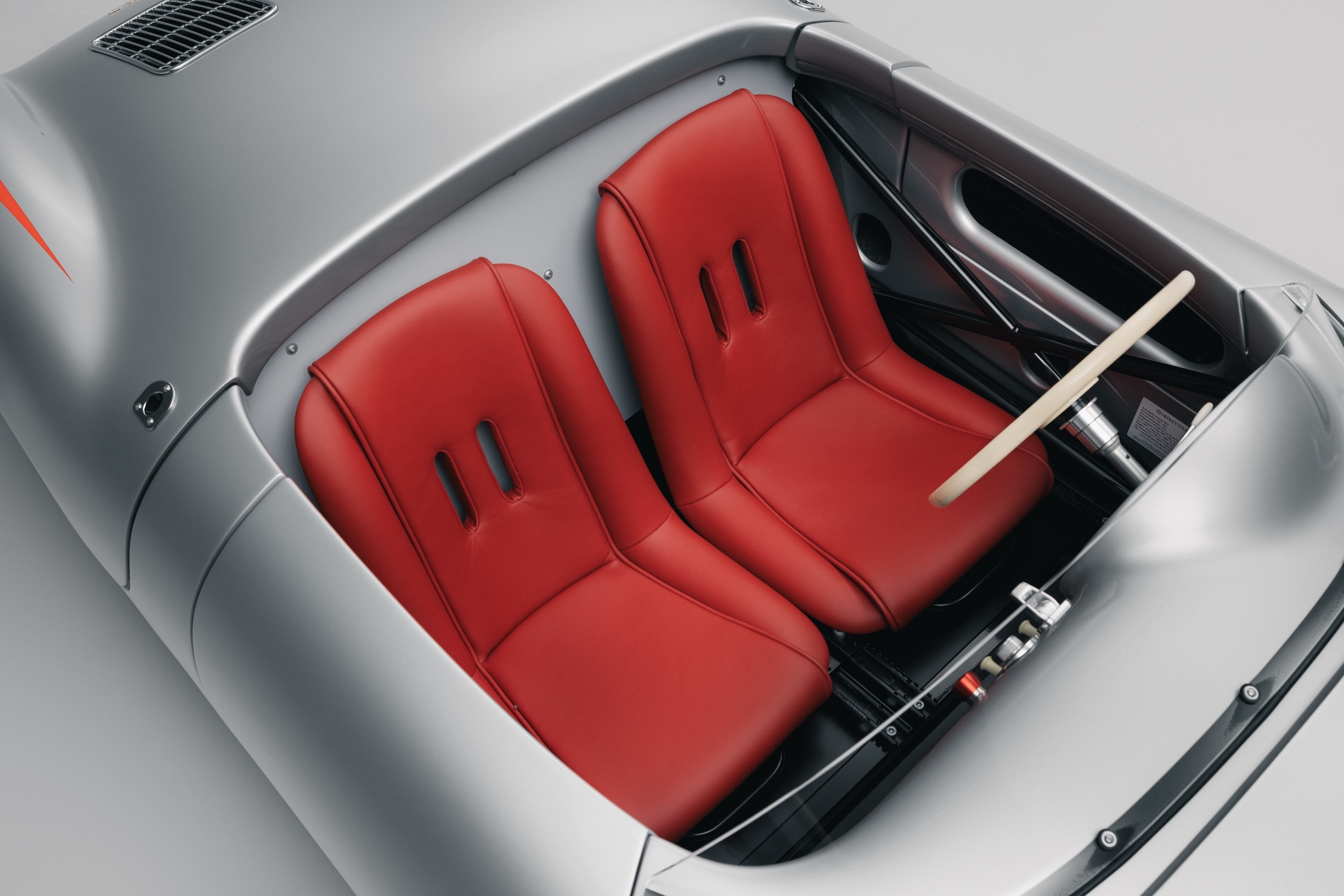 Porsche 550 Hedley Studios 00007