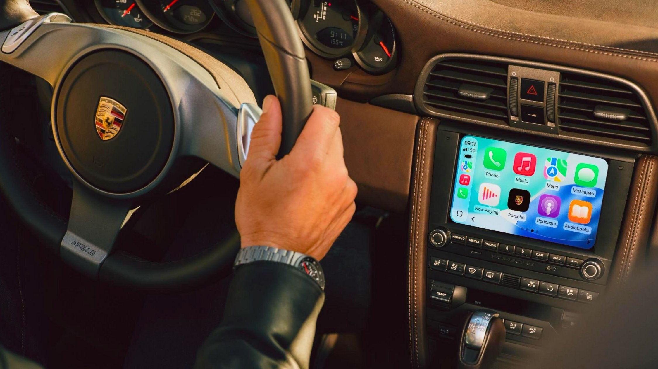 保時捷擴大舊款車型資訊娛樂系統支援，導入 Apple CarPlay 與 Android Auto