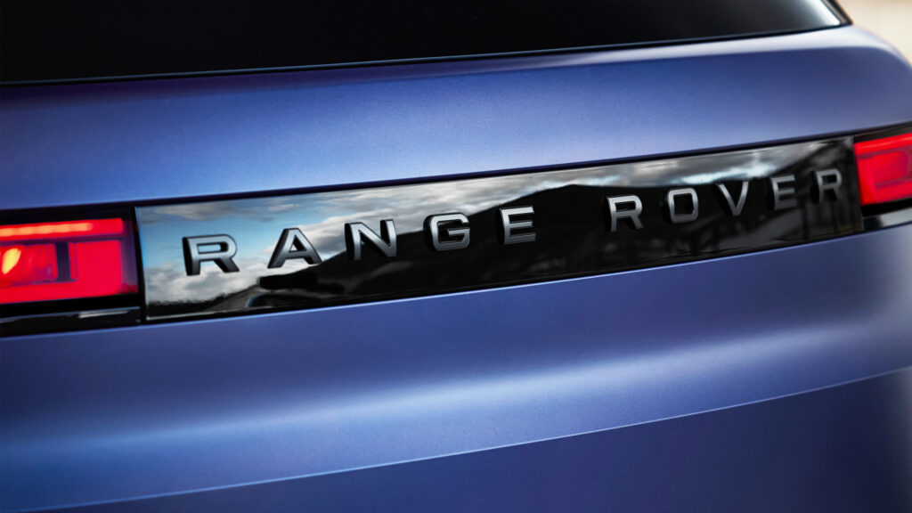  You’d Hate To Be The Owner Of This Range Rover Sport Built On February 16