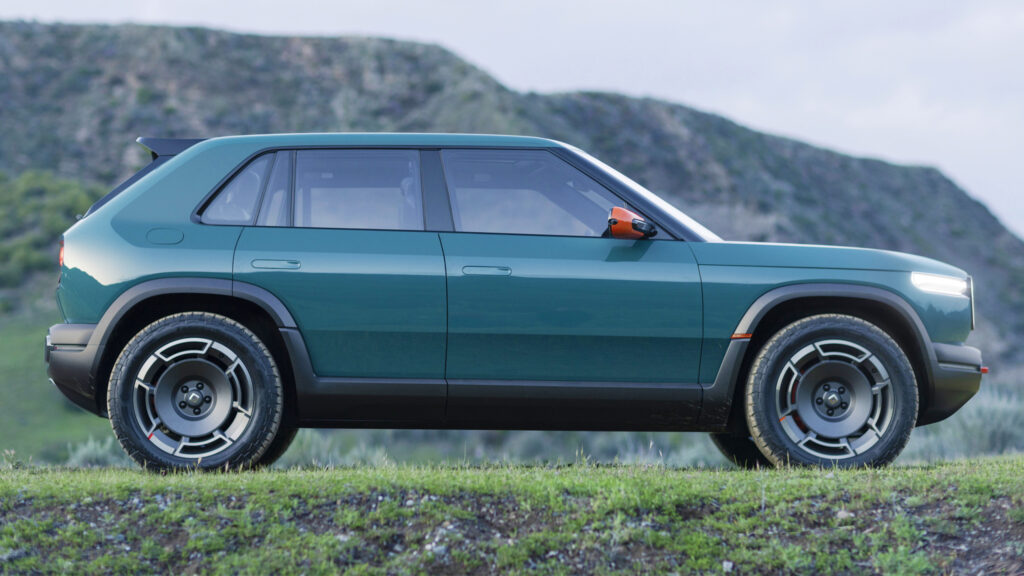  Rivian Says R3 Will Be Priced “Materially Lower” Than R2