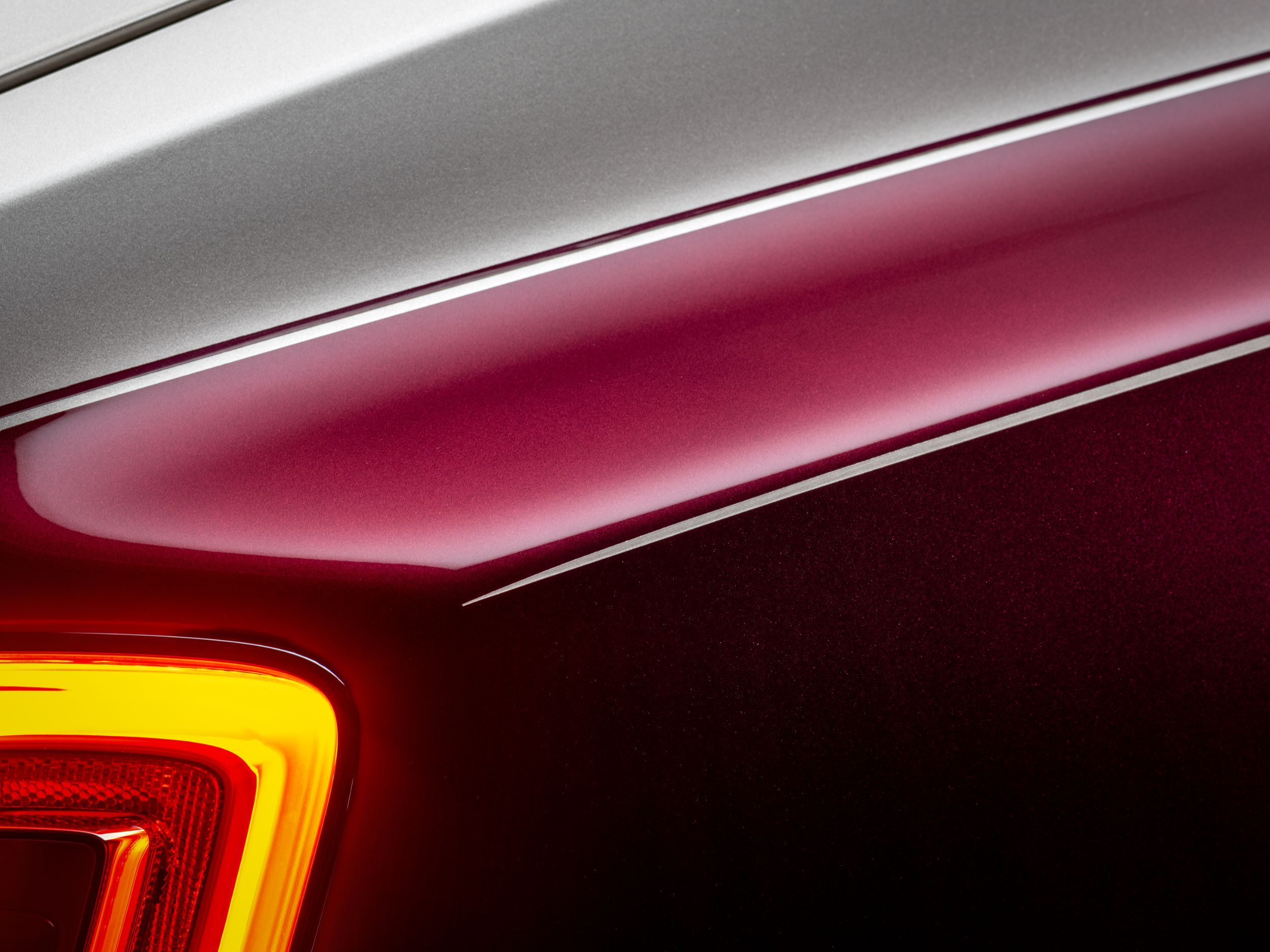 Rolls-Royce Phantom Hummingbird (2)