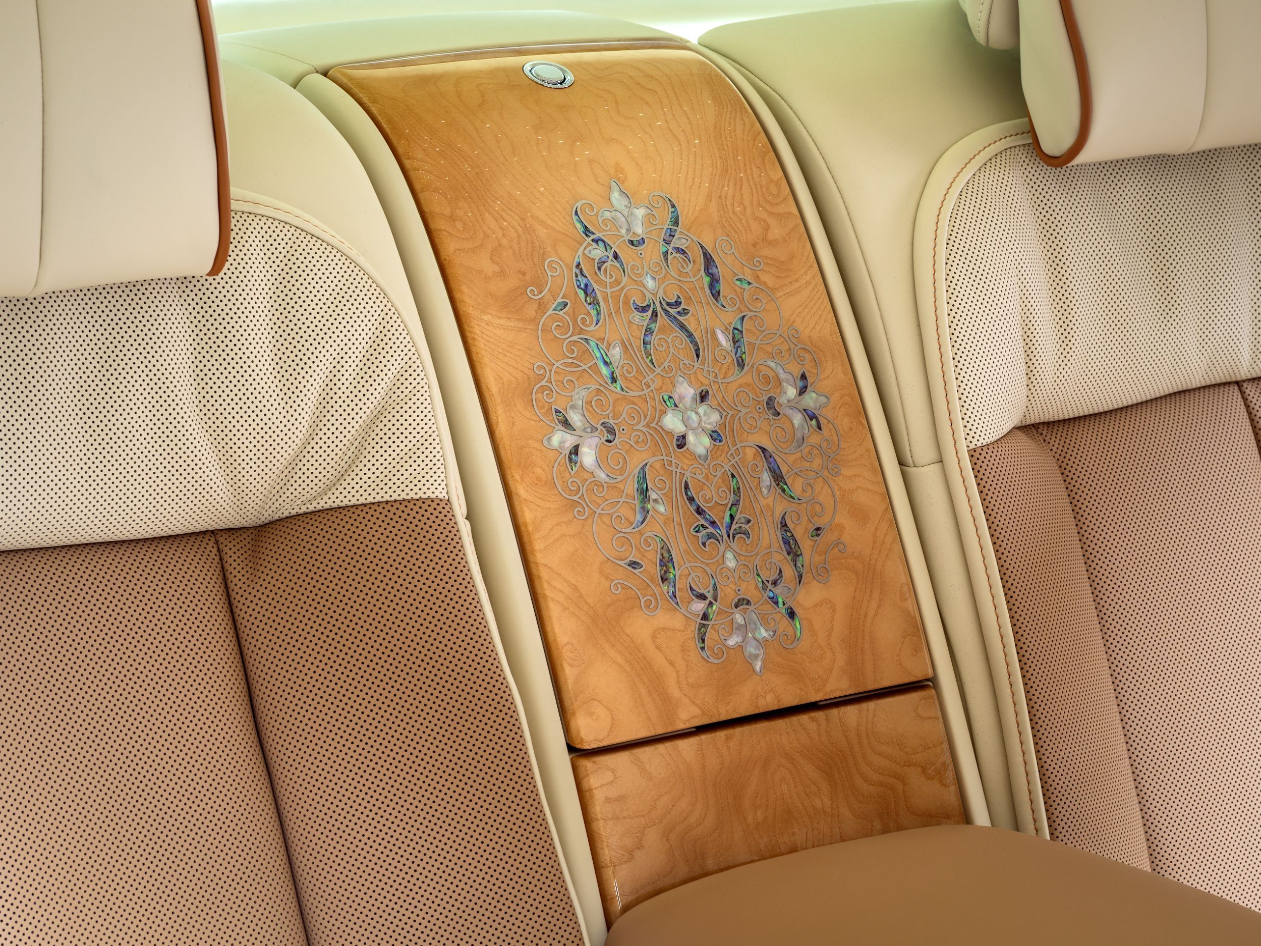Rolls-Royce Phantom Hummingbird (5)