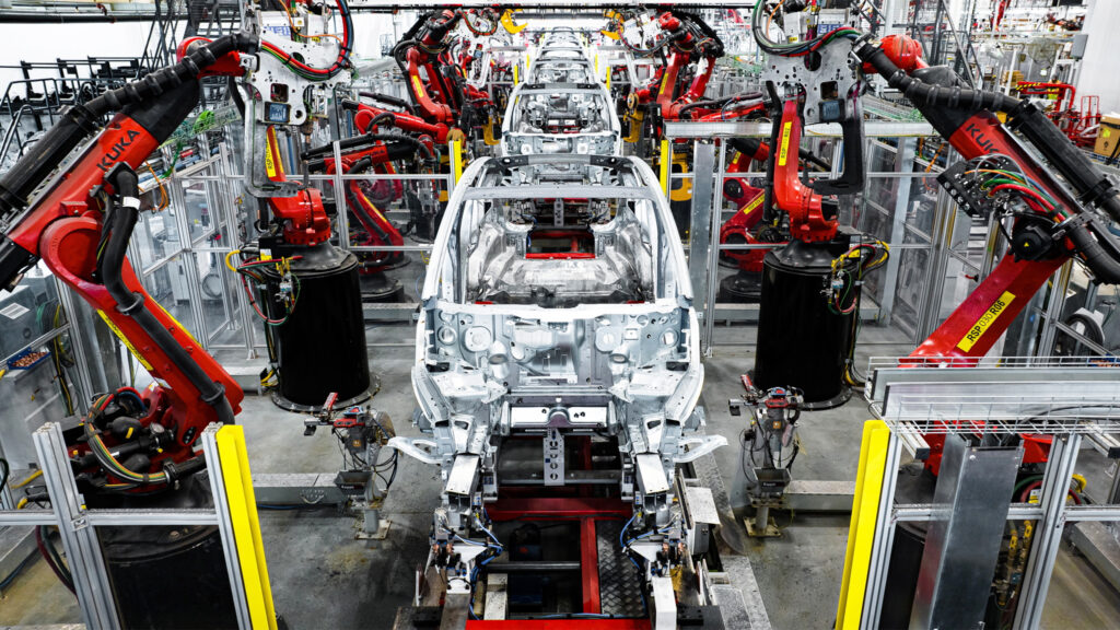  Trial Starts Over Claims Tesla Allowed Racial Discrimination At Californian Plant