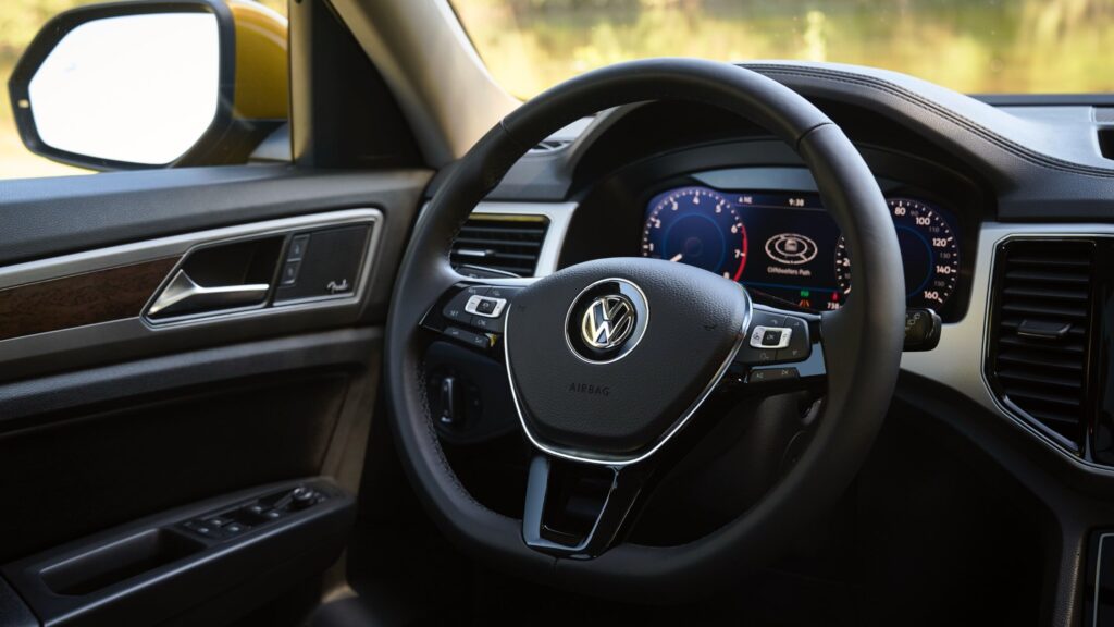  One Tiny Bolt Is Giving VW SUVs A Big Handling Headache