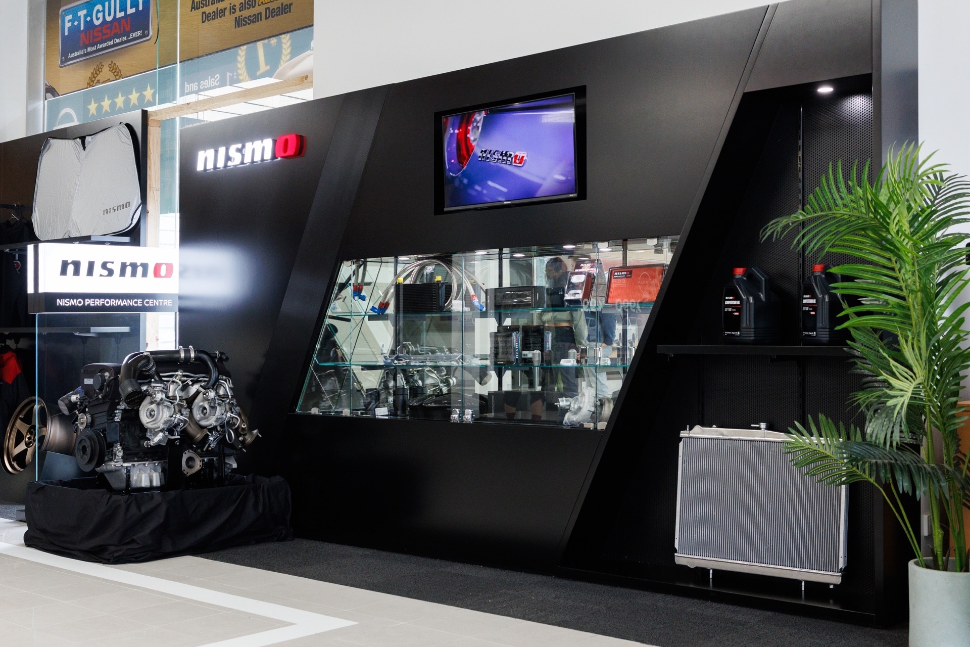 Nissan Nismo Performance Center Australia 44
