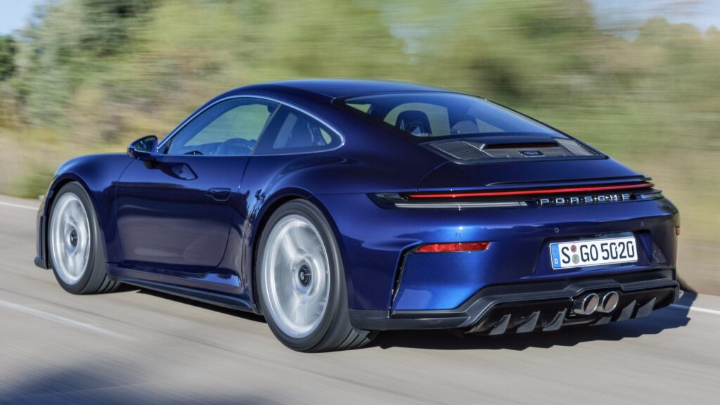  Porsche Sold Five Times As Many 911s As Taycans This Year