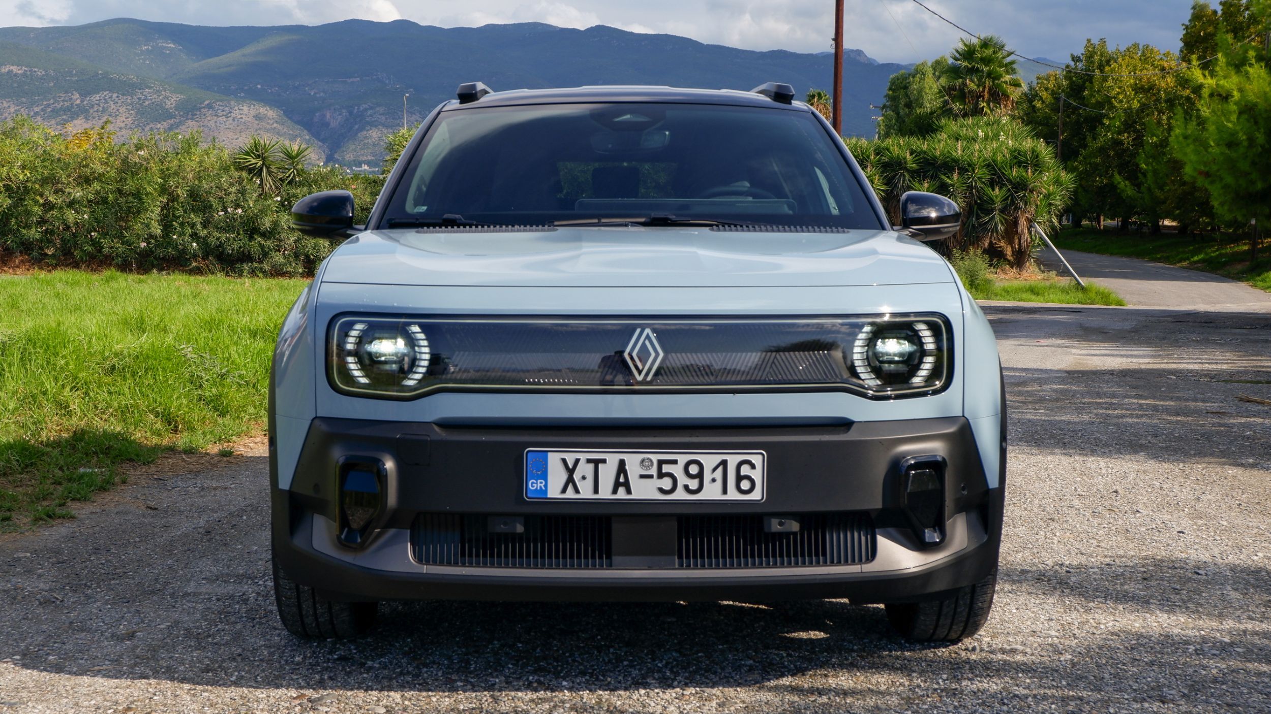 Renault 4 E-Tech - CarScoops - Exterior (3)