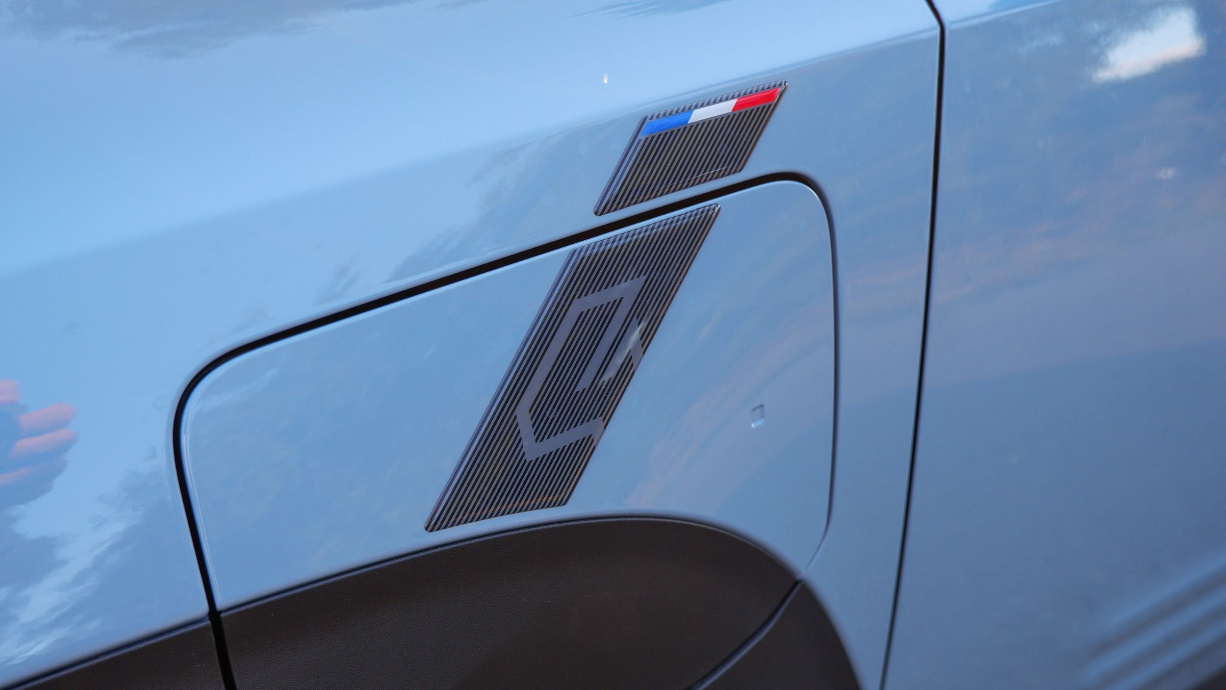 Renault 4 E-Tech - CarScoops - Exterior Details (6)