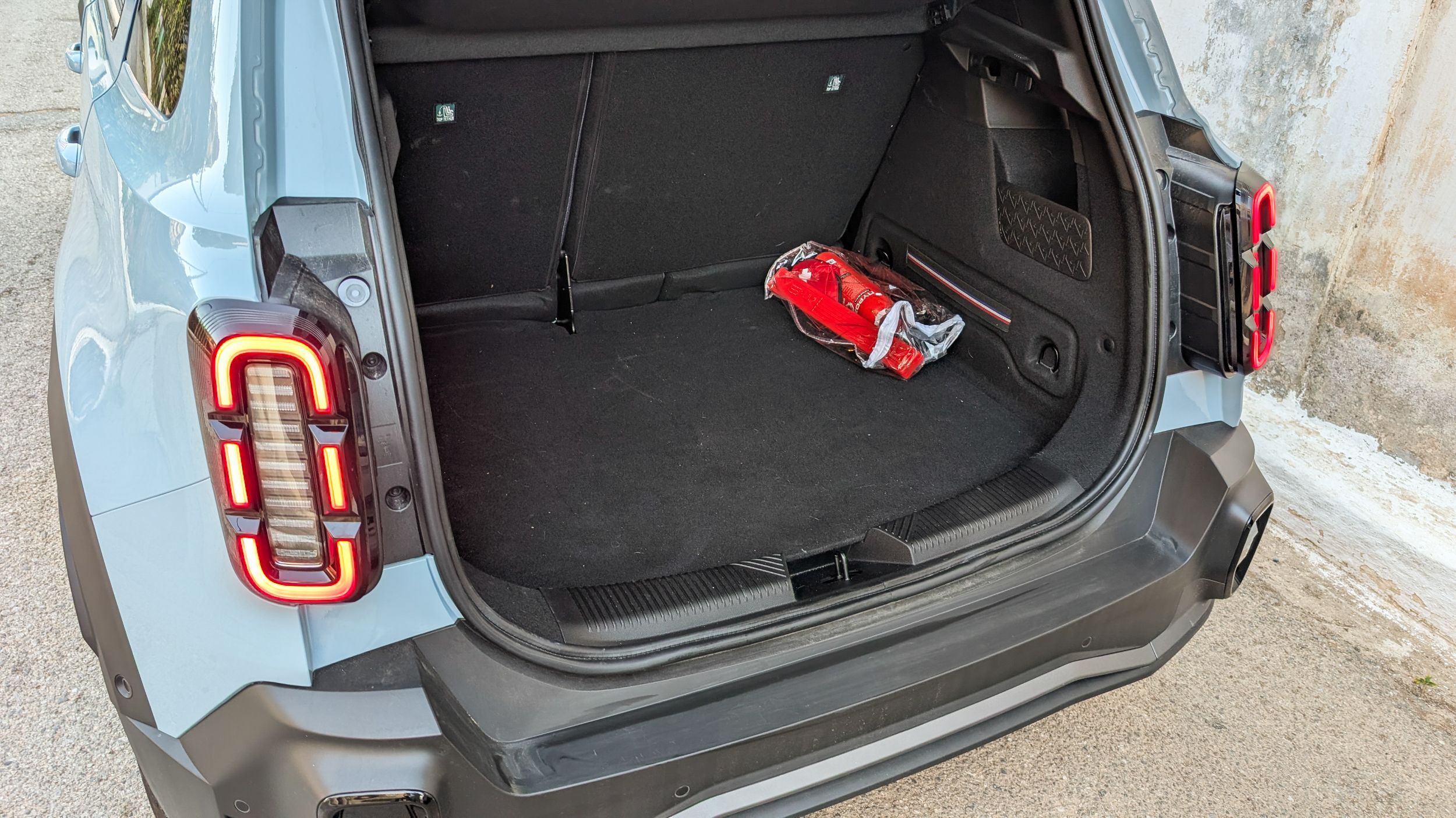 Renault 4 E-Tech - CarScoops - Interior (12)
