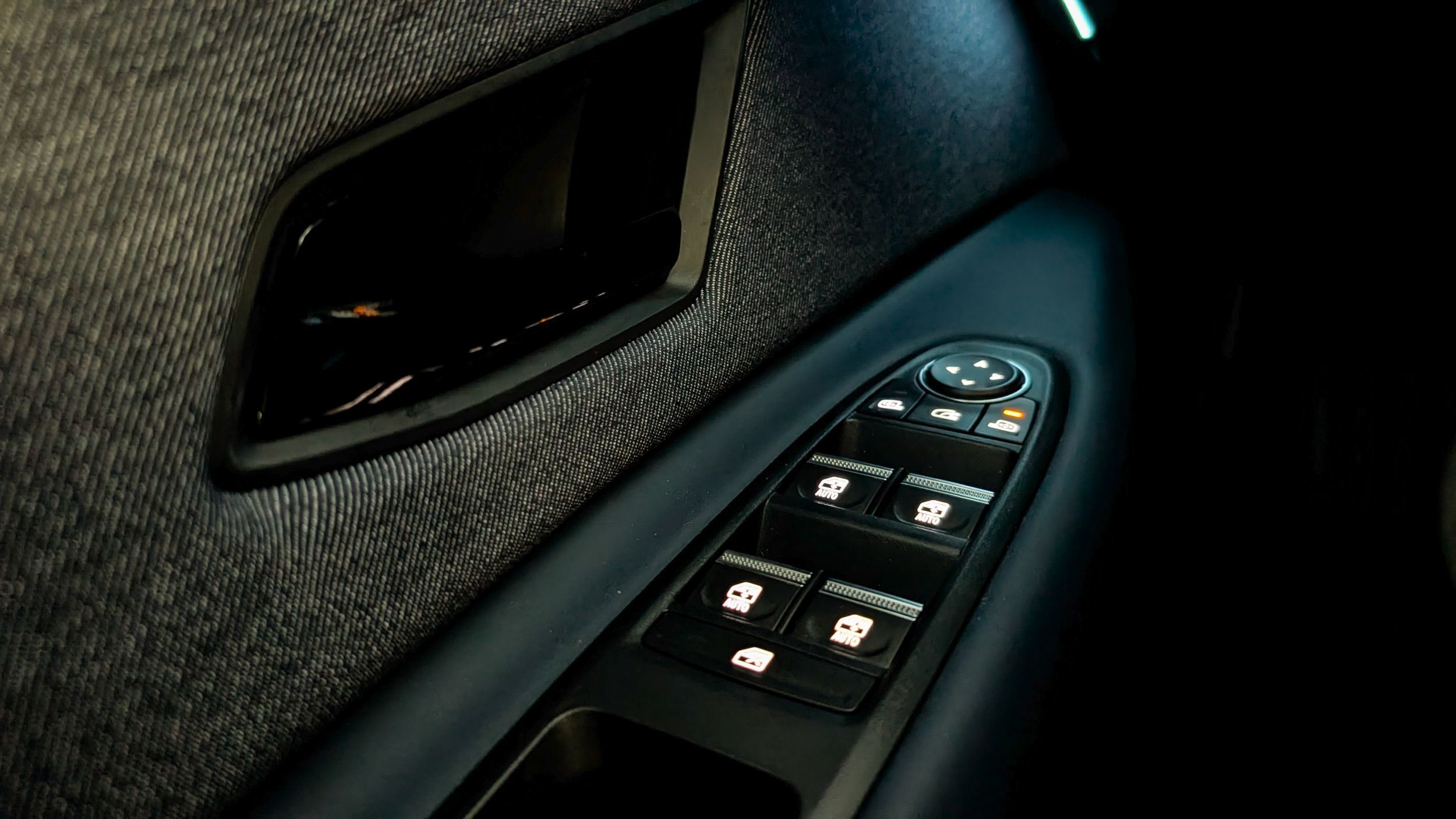 Renault 4 E-Tech - CarScoops - Interior (38)