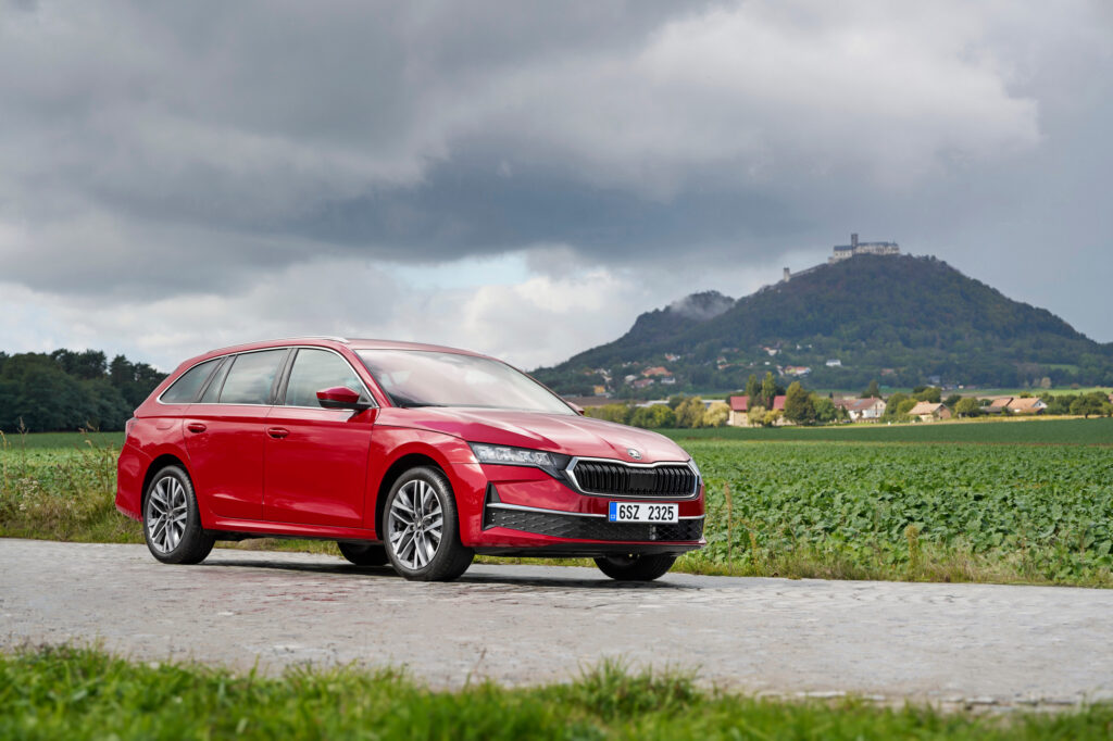  Skoda Introduces Its First Full Hybrid