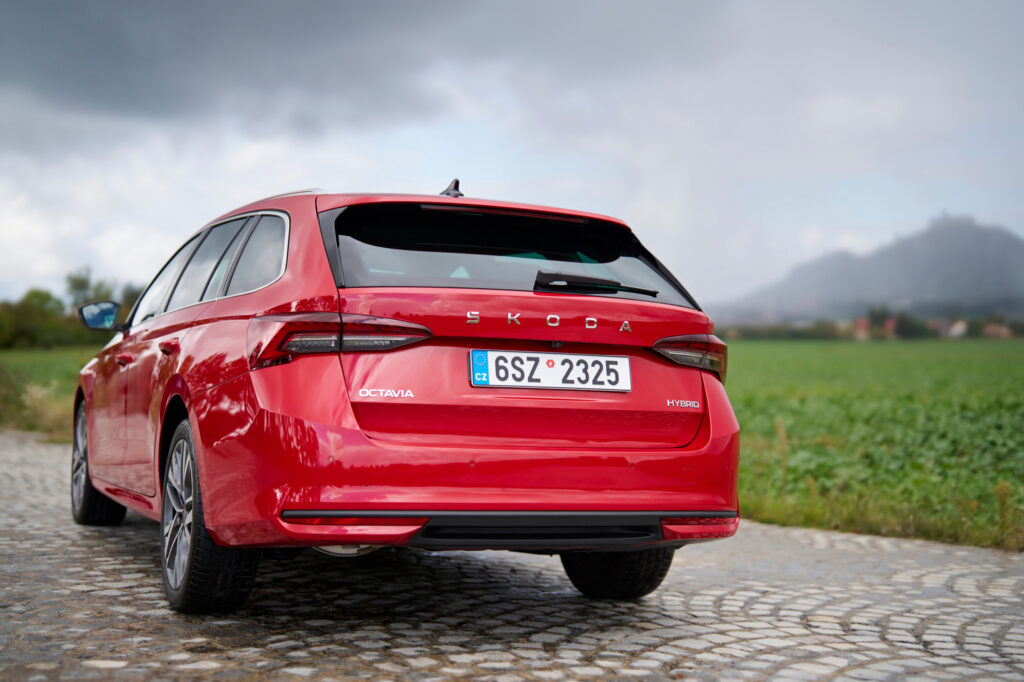  Skoda Introduces Its First Full Hybrid