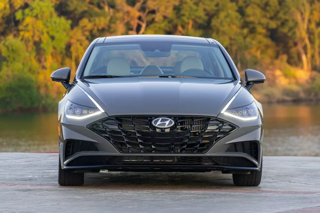 https://www.carscoops.com/wp-content/uploads/webp/2019/11/2020-Hyundai-Sonata-8-1024x683.webp