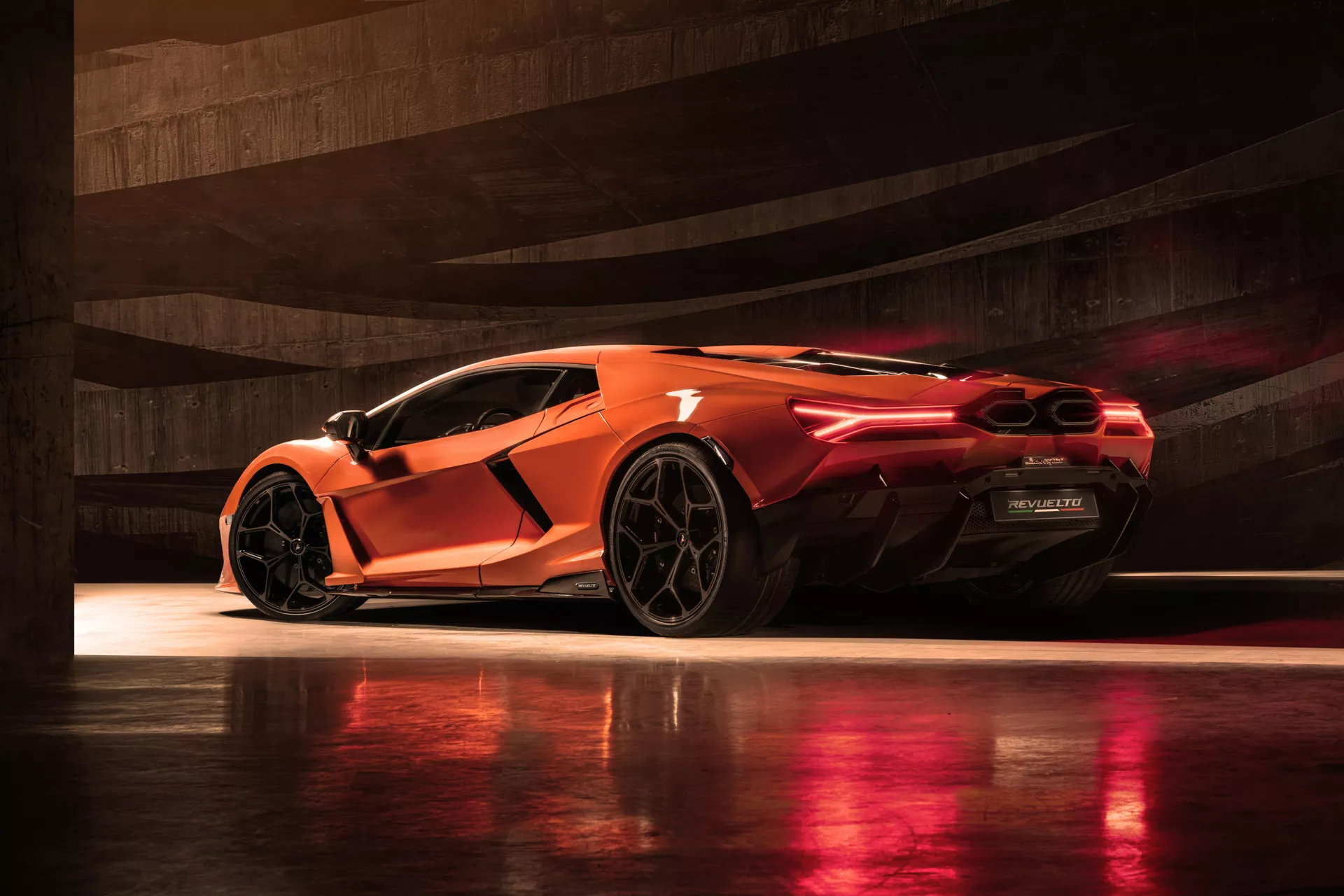Lamborghini-LB744-Revuelto-00001.webp