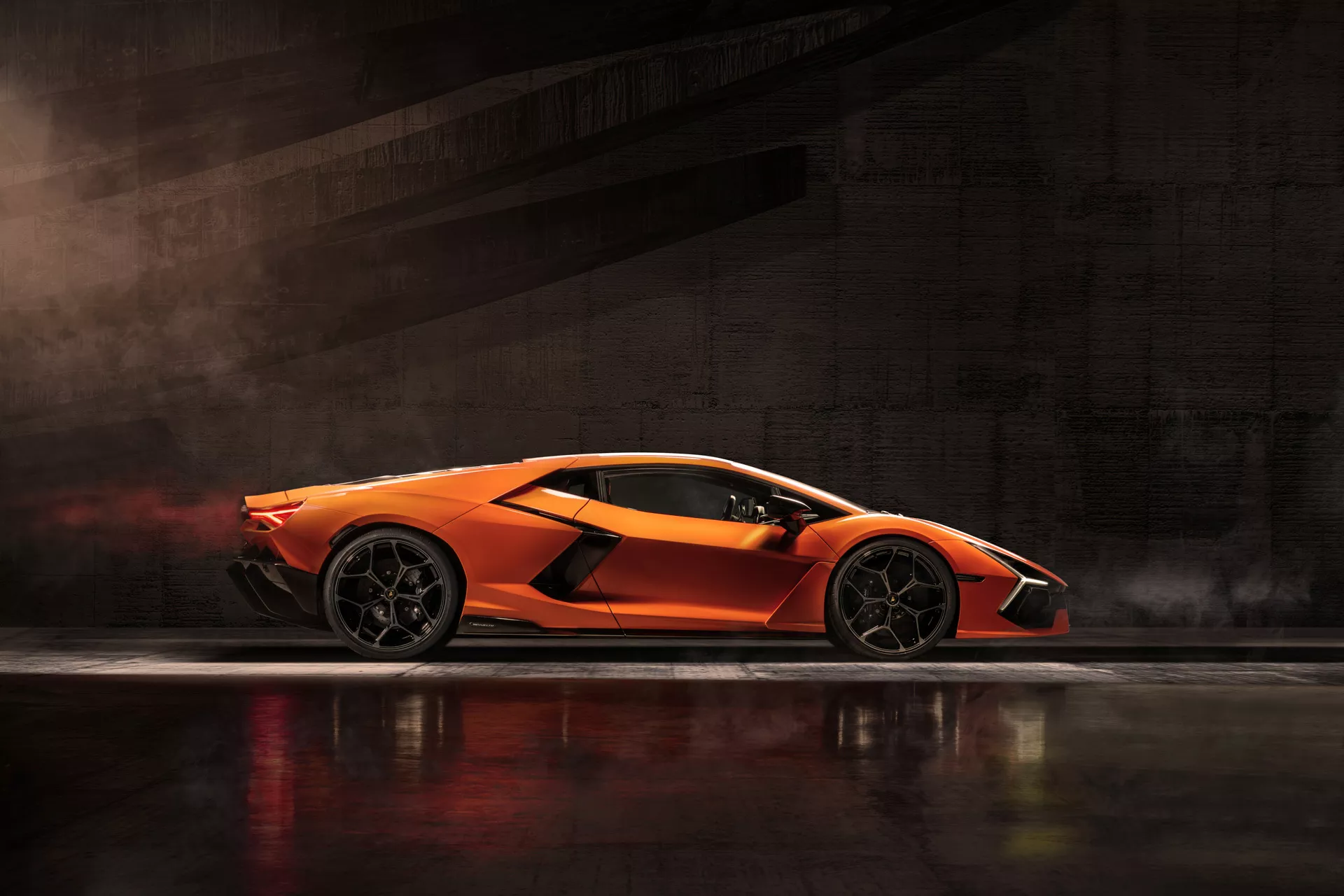 Lamborghini-LB744-Revuelto-00003.webp