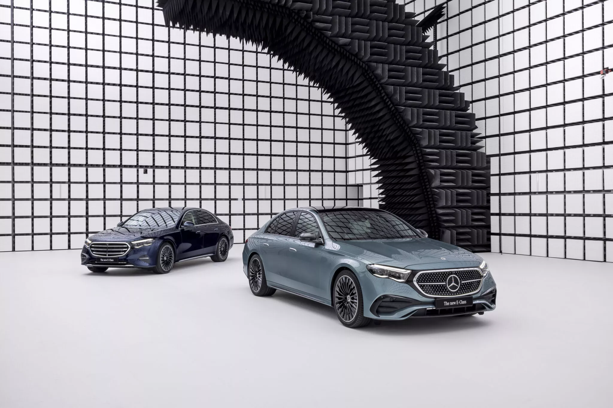 Facelifted 2024 Mercedes V-Class Shows Off Its Huge Digital Dashboard