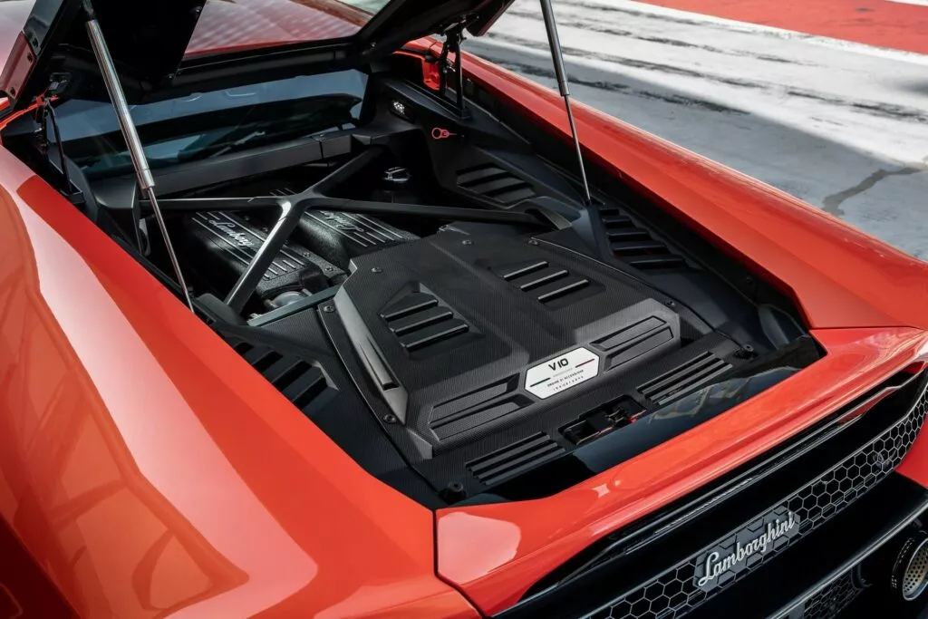 https://www.carscoops.com/wp-content/uploads/webp/2023/05/Lamborghini-Huracan-EVO-1-1024x683.webp