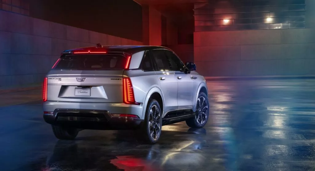https://www.carscoops.com/wp-content/uploads/webp/2023/08/2025-Cadillac-Escalade-IQ-808-11-1024x557.webp