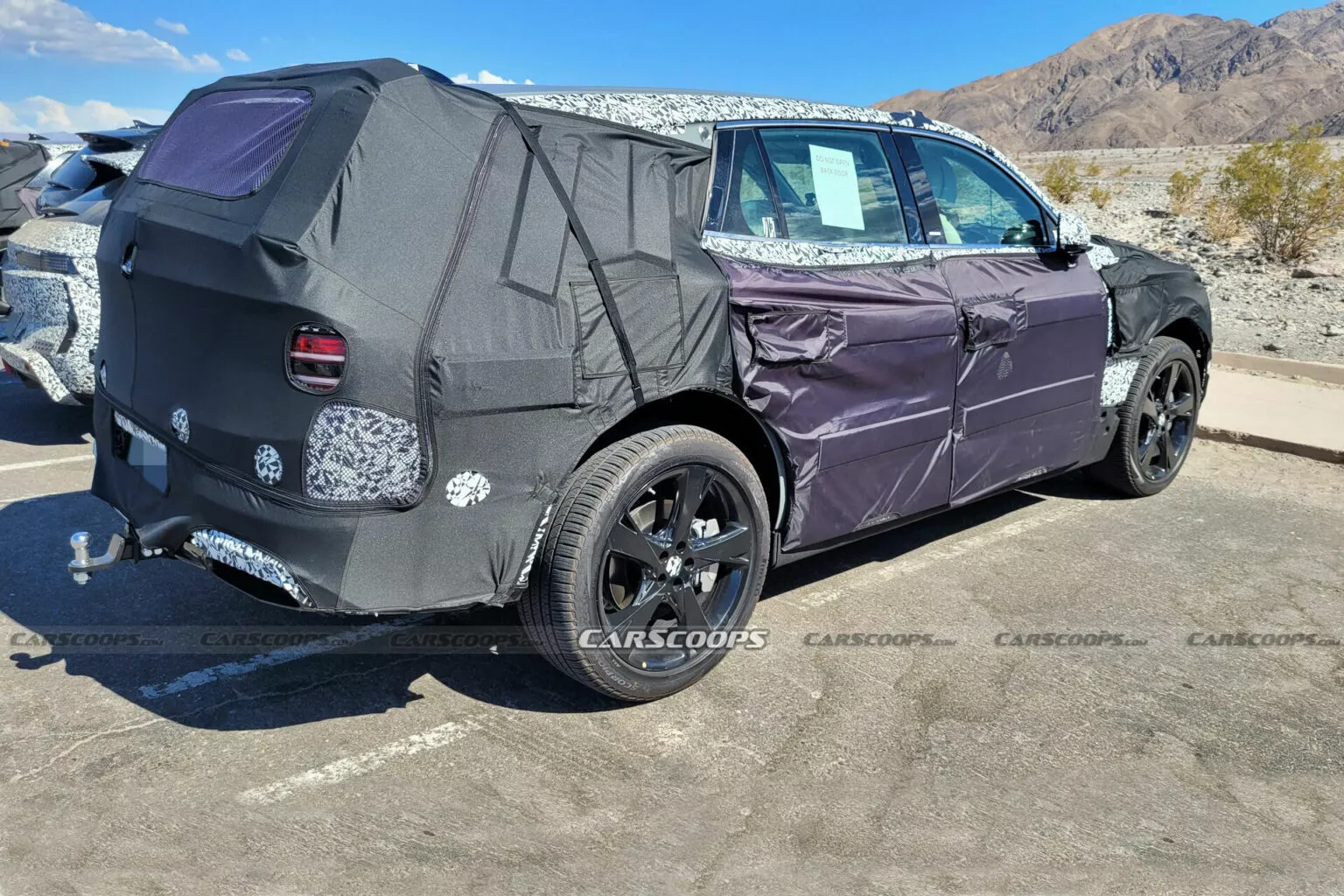 https://www.carscoops.com/wp-content/uploads/webp/2023/08/2025-Genesis-GV90-823-4-1536x1024.webp