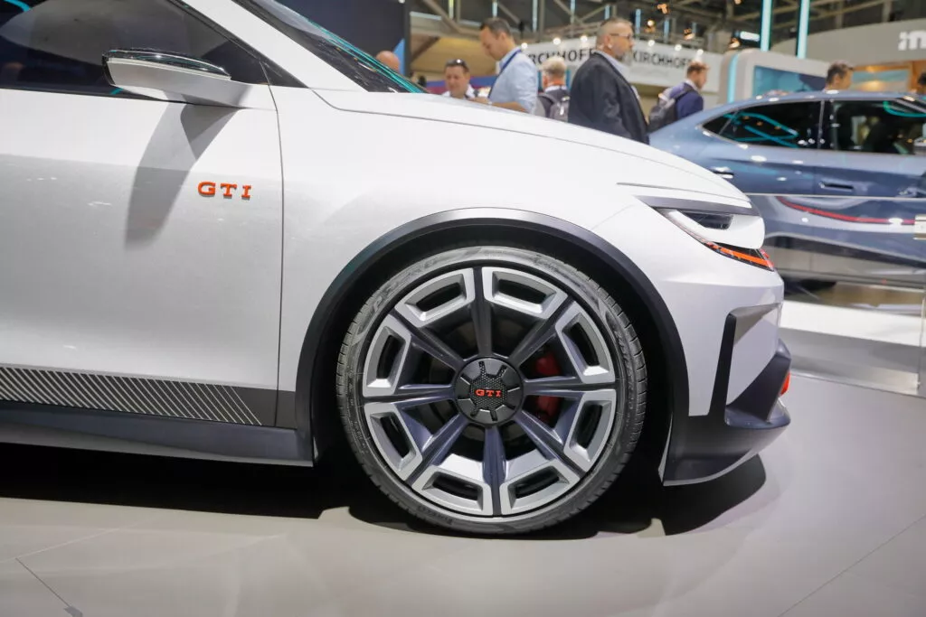 https://www.carscoops.com/wp-content/uploads/webp/2023/09/VW-ID-GTI-Concept-MS-47-Carscoops-1024x683.webp