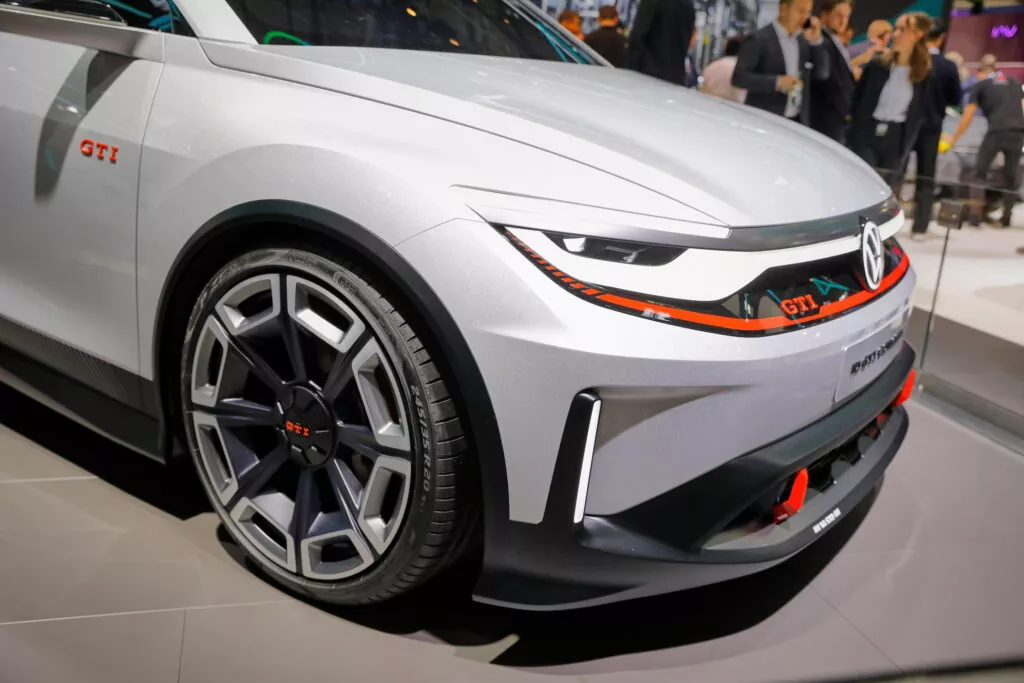 https://www.carscoops.com/wp-content/uploads/webp/2023/09/VW-ID-GTI-Concept-MS-5-Carscoops-1024x683.webp