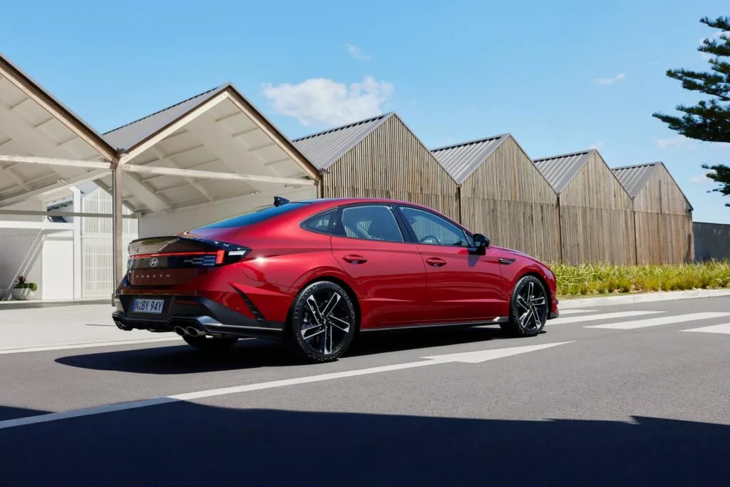 https://www.carscoops.com/wp-content/uploads/webp/2023/10/2024-Hyundai-Sonata-11-1024x683.webp