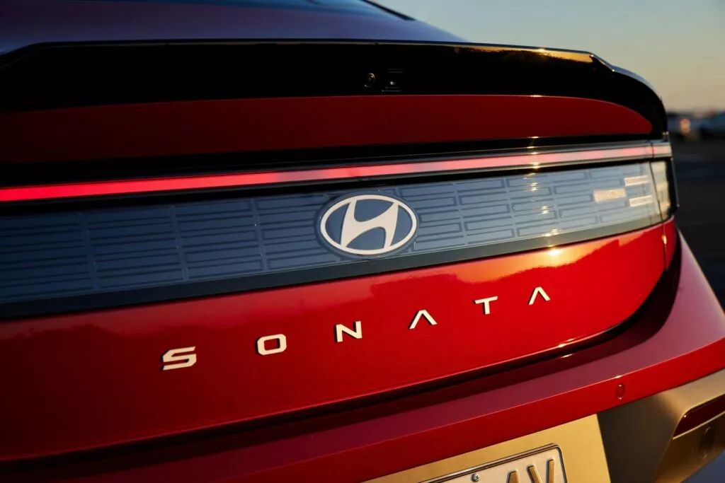 https://www.carscoops.com/wp-content/uploads/webp/2023/10/2024-Hyundai-Sonata-33-1024x683.webp