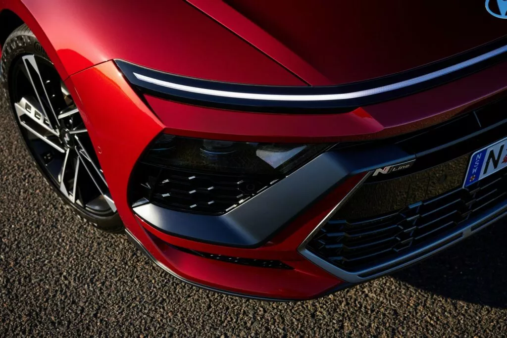https://www.carscoops.com/wp-content/uploads/webp/2023/10/2024-Hyundai-Sonata-34-1024x683.webp