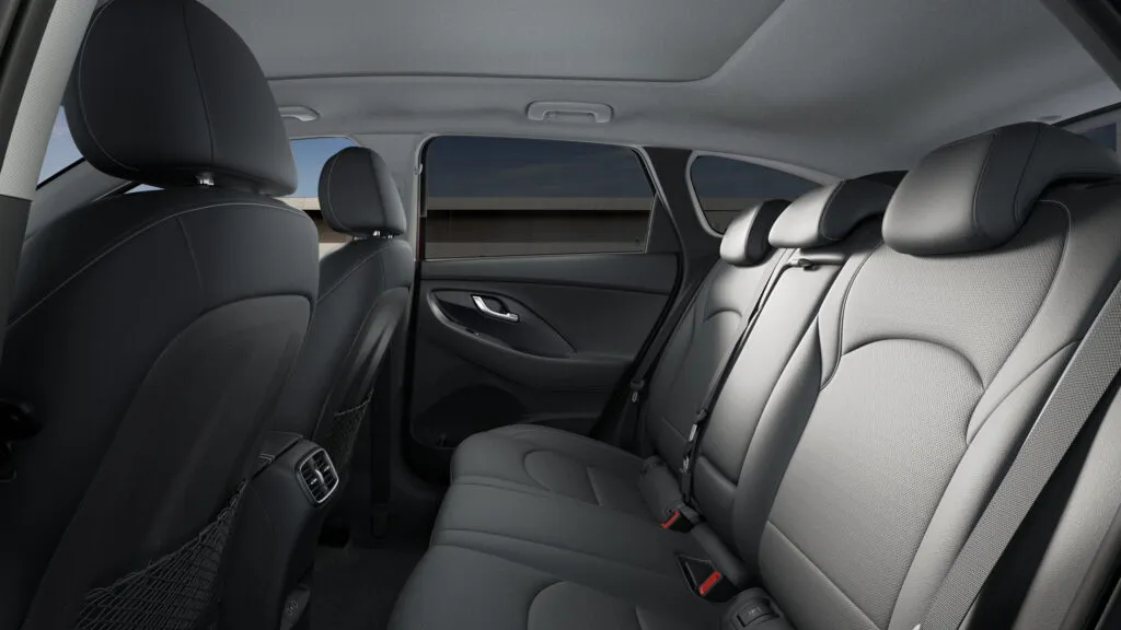 https://www.carscoops.com/wp-content/uploads/webp/2024/03/hyundai-i30-wagon-interior-0324-03_jpg_bfc_off-1024x576.webp