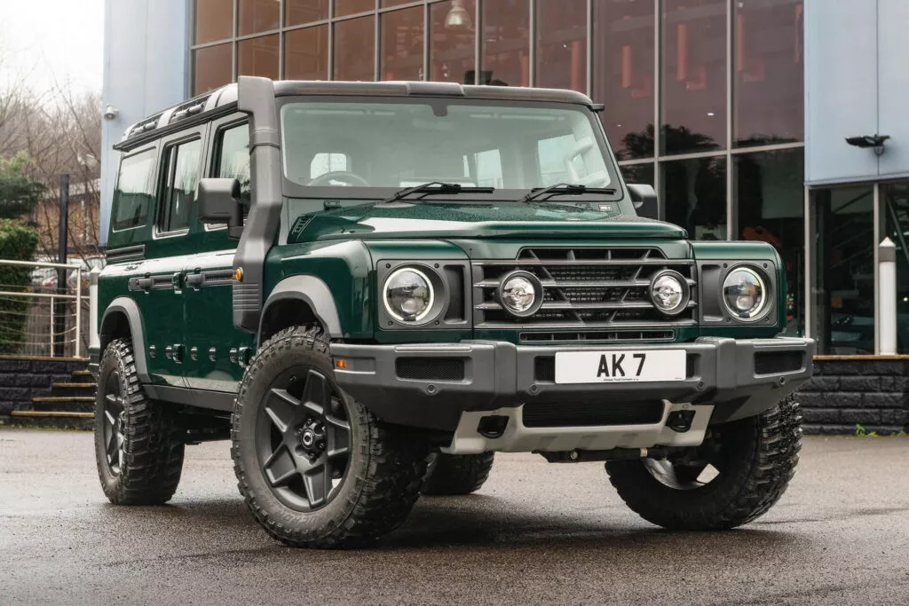 https://www.carscoops.com/wp-content/uploads/webp/2024/04/Ineos-Grenadier-by-Chelsea-Truck-Company-1-1024x683.webp