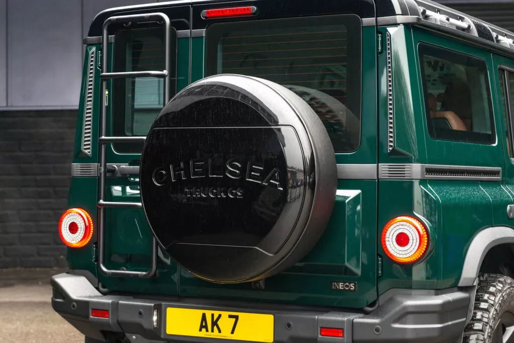 https://www.carscoops.com/wp-content/uploads/webp/2024/04/Ineos-Grenadier-by-Chelsea-Truck-Company-12-1024x683.webp