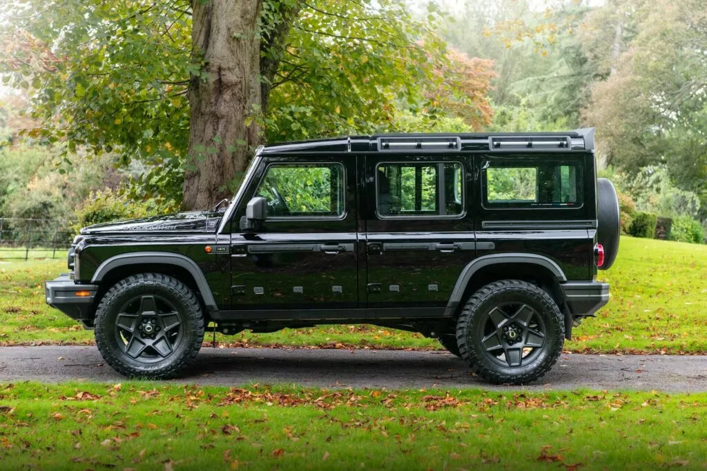 https://www.carscoops.com/wp-content/uploads/webp/2024/04/Ineos-Grenadier-by-Chelsea-Truck-Company-New-5-1024x683.webp