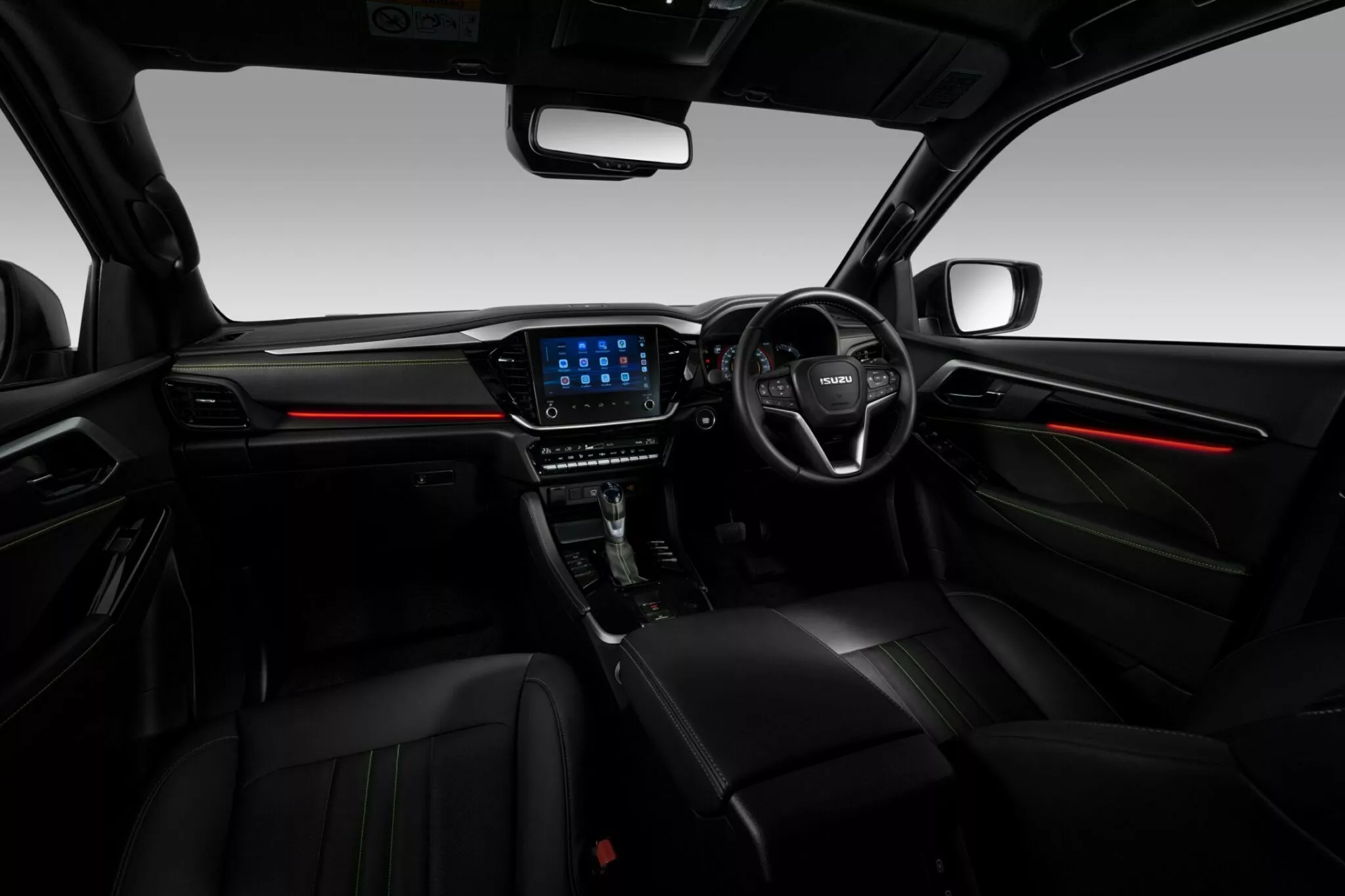 2025-Isuzu-MU-X-RS-Interior-1-2048x1365.webp