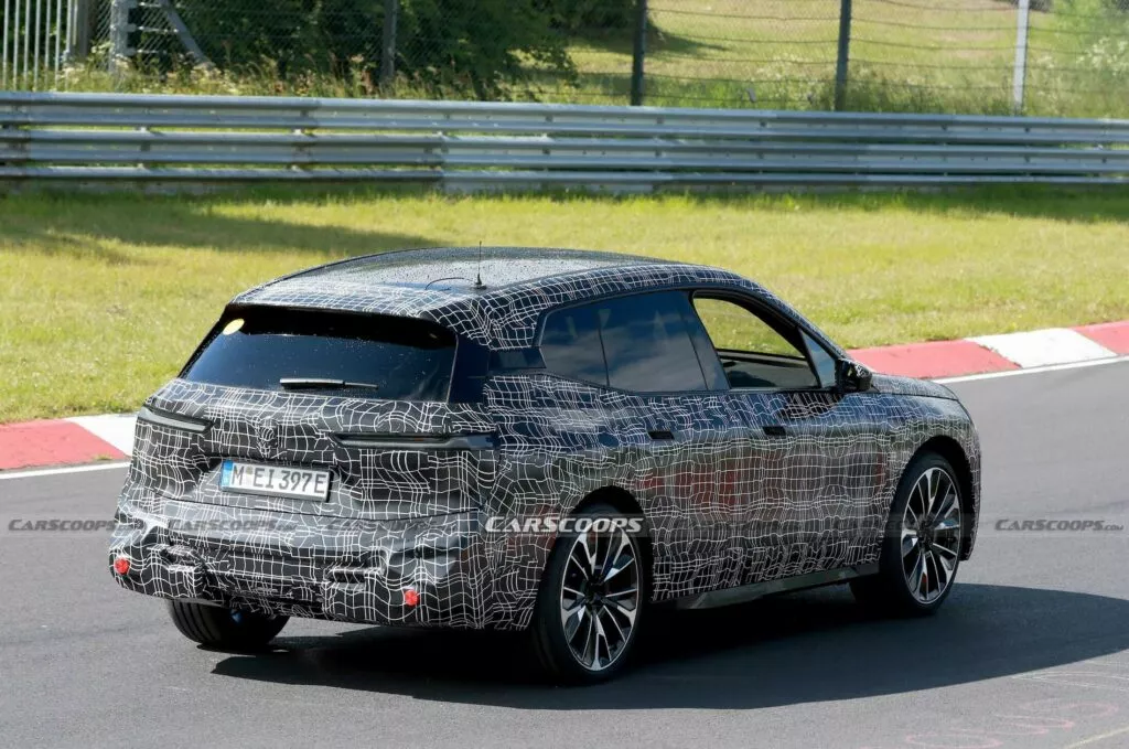 https://www.carscoops.com/wp-content/uploads/webp/2024/06/BMW-iX-facelift-00010-1024x679.webp