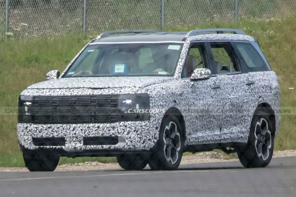 https://www.carscoops.com/wp-content/uploads/webp/2024/07/2026-Hyundai-Palisade-716-1-1024x683.webp
