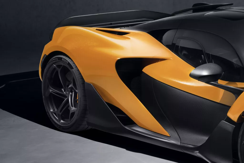 https://www.carscoops.com/wp-content/uploads/webp/2024/10/McLaren-W1-202522-1024x685.webp