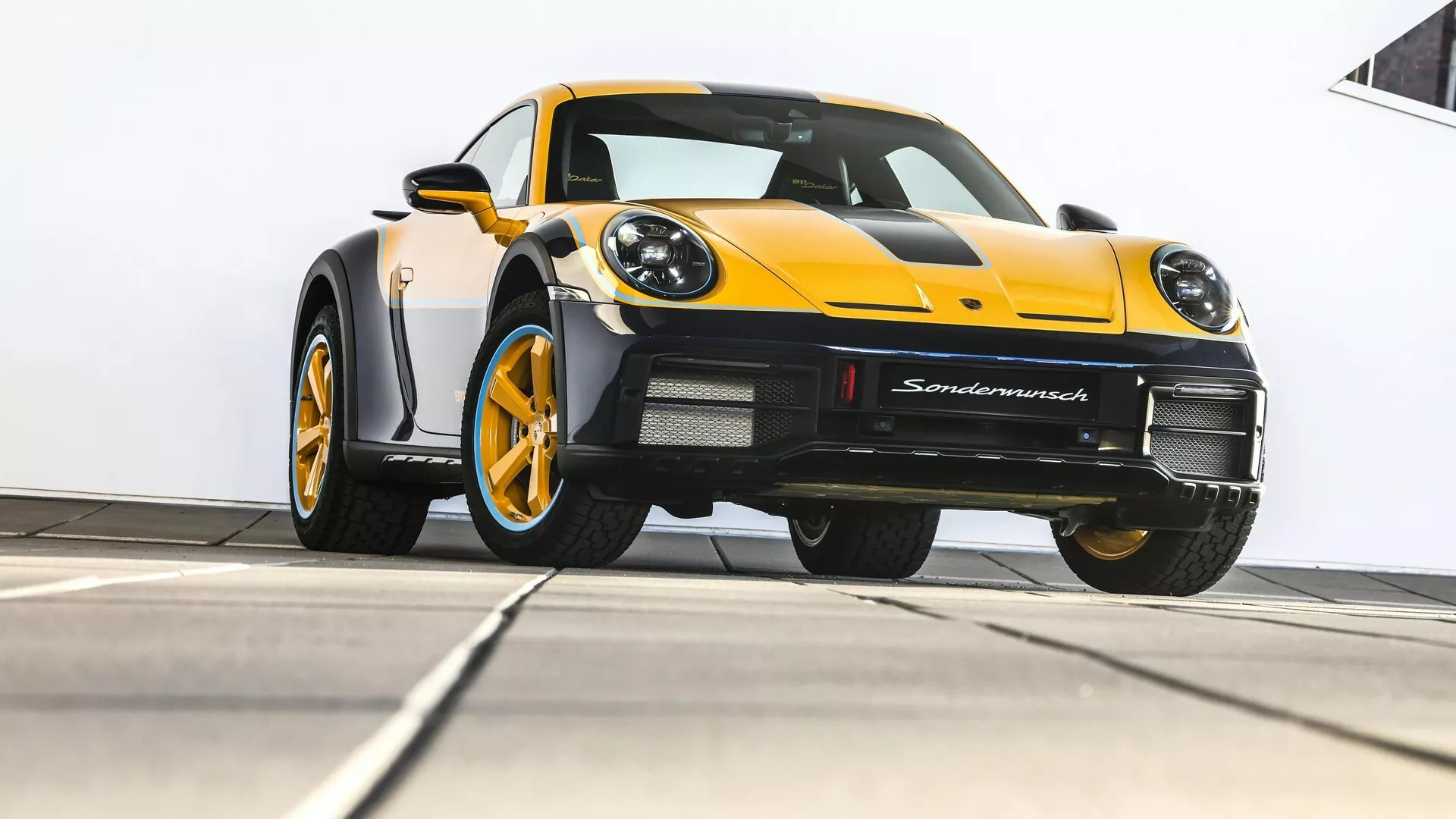 Porsche-911-Dakar-New-6.webp