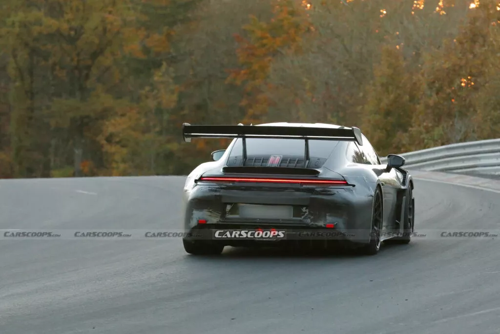 https://www.carscoops.com/wp-content/uploads/webp/2024/11/Porsche-911-GT3-RS-spy-shots-00014-1024x684.webp