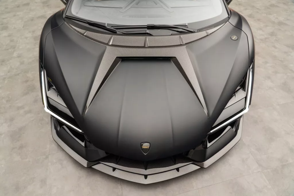 https://www.carscoops.com/wp-content/uploads/webp/2024/12/Lamborghini_Revuelto_by_MANSORY-10-1024x683.webp