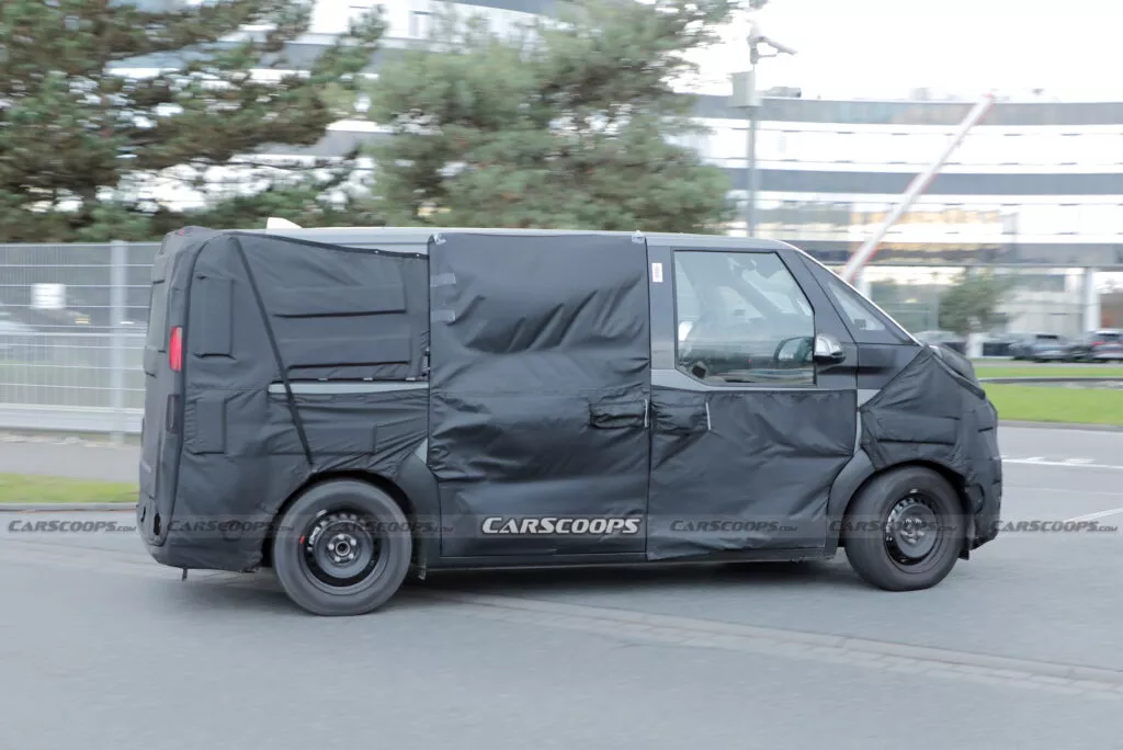 https://www.carscoops.com/wp-content/uploads/webp/2025/01/SB28714_watermark-1024x684.webp