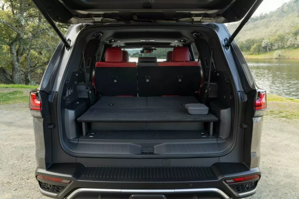 https://www.carscoops.com/wp-content/uploads/webp/2025/02/2025-Lexus-LX-700h-0205-264-1024x683.webp