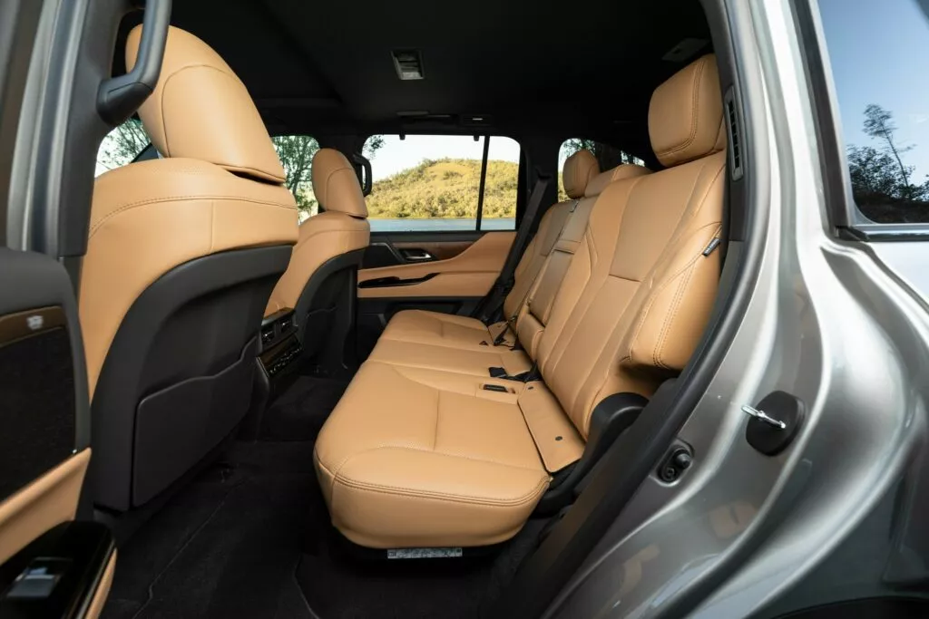 https://www.carscoops.com/wp-content/uploads/webp/2025/02/2025-Lexus-LX-700h-0205-274-1024x683.webp