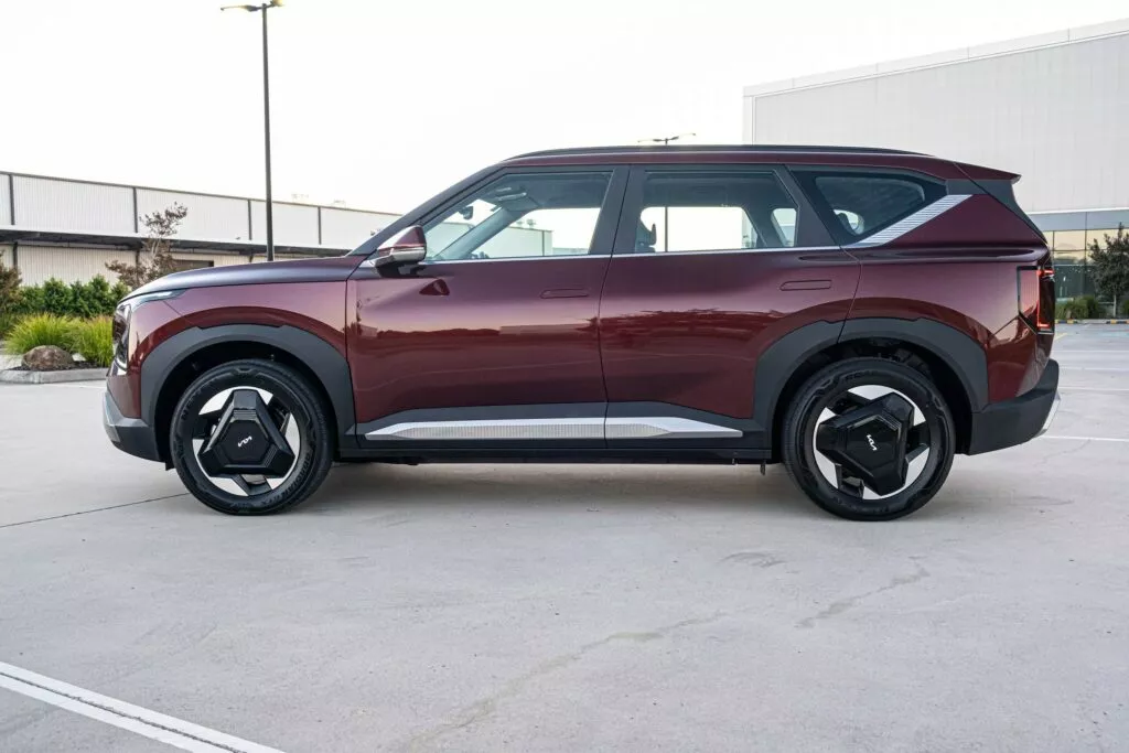 https://www.carscoops.com/wp-content/uploads/webp/2025/03/2025-Kia-EV5-Review-27-1024x683.webp